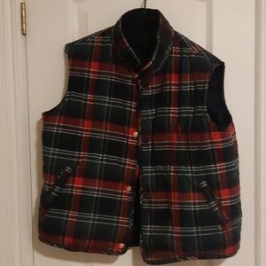 Polo reversible vest.